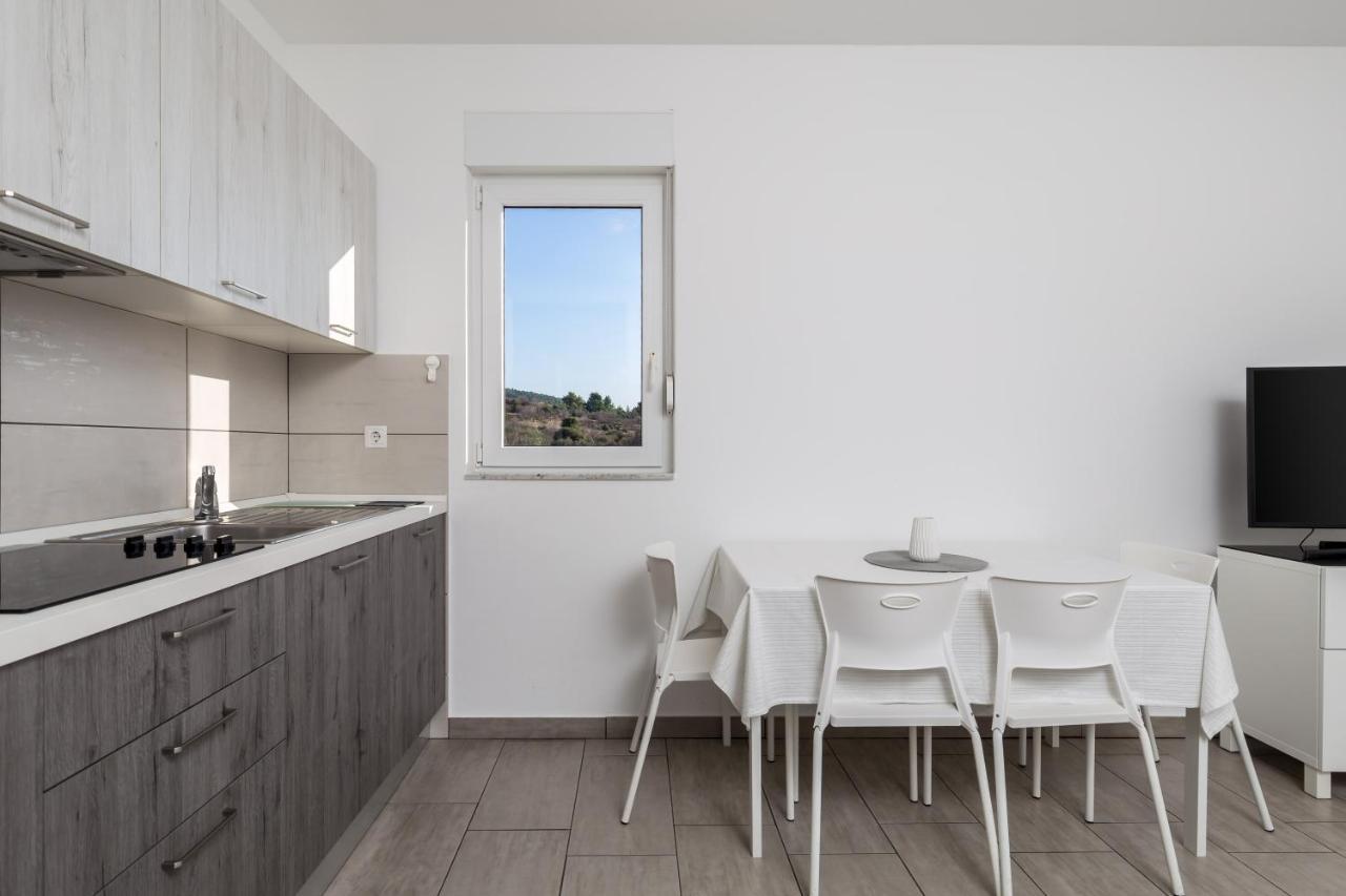 Apartment Tonka Barbat na Rabu Eksteriør bilde